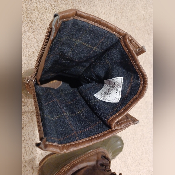 Madden Girl Flurryy Rain Boots w/ fabric lining. Size 8 - Picture 8 of 12